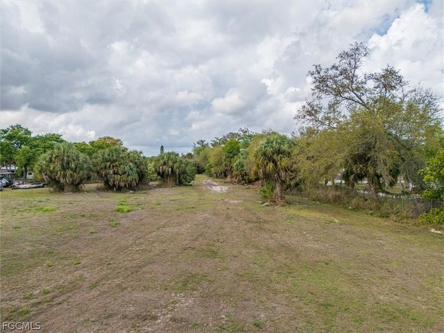 7640 Morgan Jones DR, North Fort Myers, FL 33917