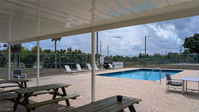 7640 Morgan Jones DR, North Fort Myers, FL 33917