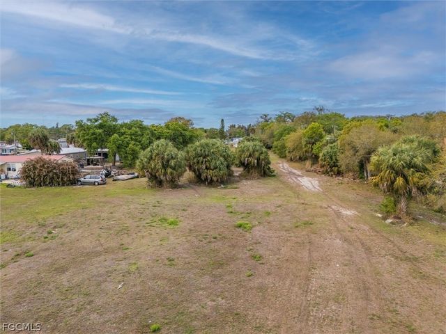 7640 Morgan Jones DR, North Fort Myers, FL 33917