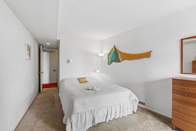 300 N State Street 4333, Chicago, IL 60654