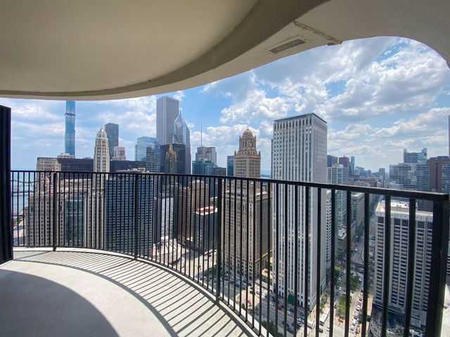 300 N State Street 4333, Chicago, IL 60654