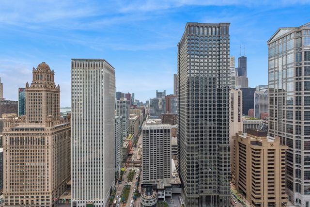 300 N State Street 4333, Chicago, IL 60654