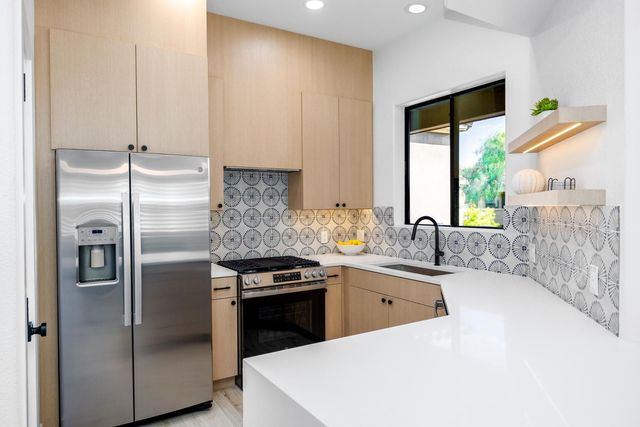 7027 N Scottsdale Road Unit 225, Paradise Valley, AZ 85253