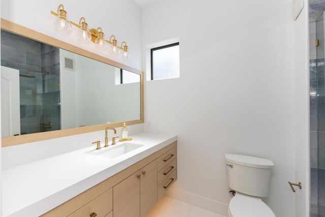 7027 N Scottsdale Road Unit 225, Paradise Valley, AZ 85253