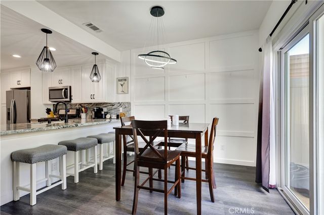 28102 Bobwhite 3, Saugus, CA 91350