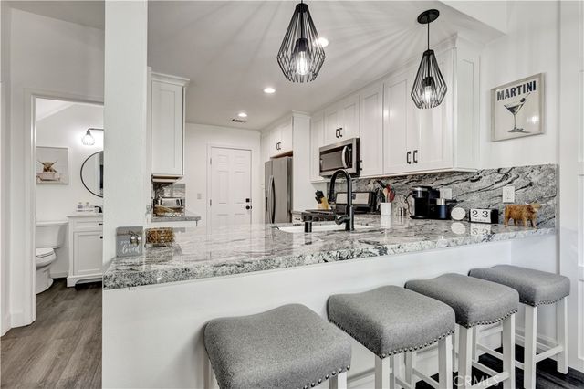 28102 Bobwhite 3, Saugus, CA 91350