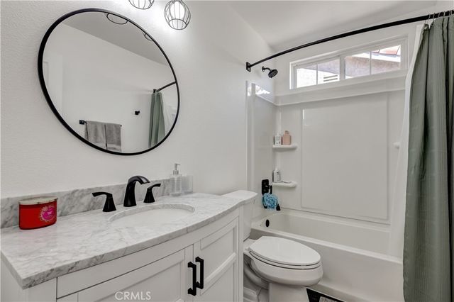 28102 Bobwhite 3, Saugus, CA 91350