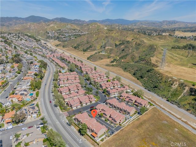 28102 Bobwhite 3, Saugus, CA 91350