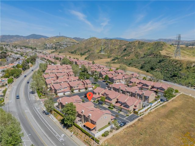 28102 Bobwhite 3, Saugus, CA 91350