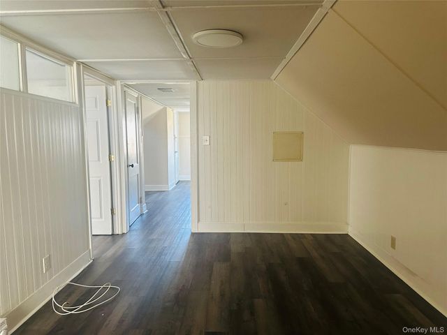 18 Taylor Avenue 3, Poughkeepsie, NY 12601