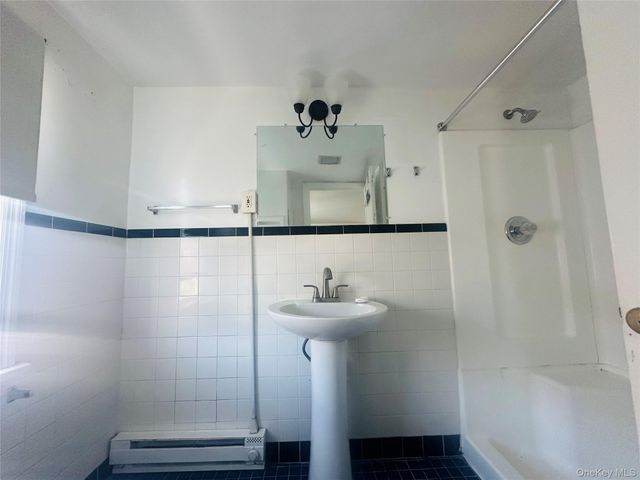 18 Taylor Avenue 3, Poughkeepsie, NY 12601