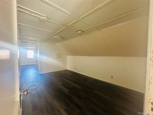 18 Taylor Avenue 3, Poughkeepsie, NY 12601