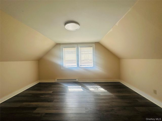 18 Taylor Avenue 3, Poughkeepsie, NY 12601