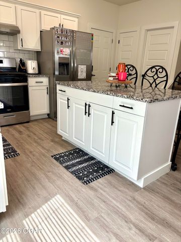 705 S Fulton Street, Carthage, MO 64836