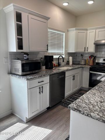 705 S Fulton Street, Carthage, MO 64836