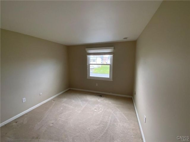 8074 Crockett Drive, Cicero, NY 13039