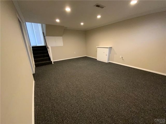 8074 Crockett Drive, Cicero, NY 13039