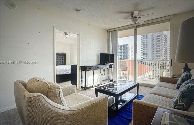 3020 NE 32nd Ave 817, Fort Lauderdale, FL 33308