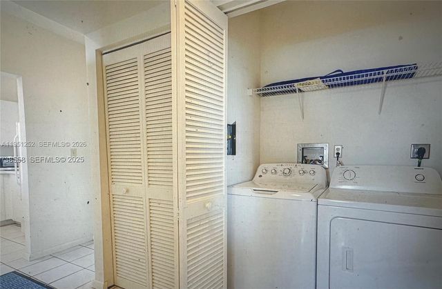 3020 NE 32nd Ave 817, Fort Lauderdale, FL 33308