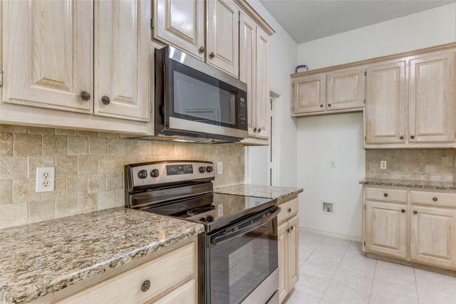 1523 Wayside Drive, Keller, TX 76248