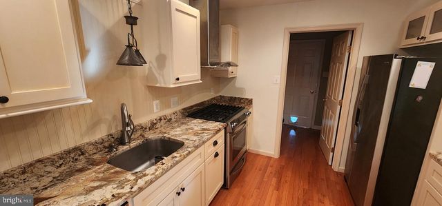 28 HOUSTON ST, Dover, DE 19901