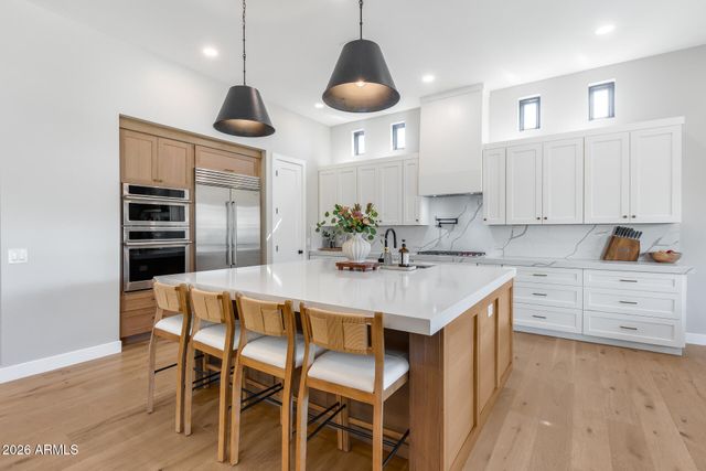 6439 W TOMBSTONE Trail, Phoenix, AZ 85083