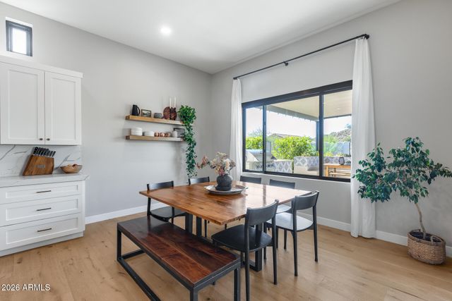 6439 W TOMBSTONE Trail, Phoenix, AZ 85083