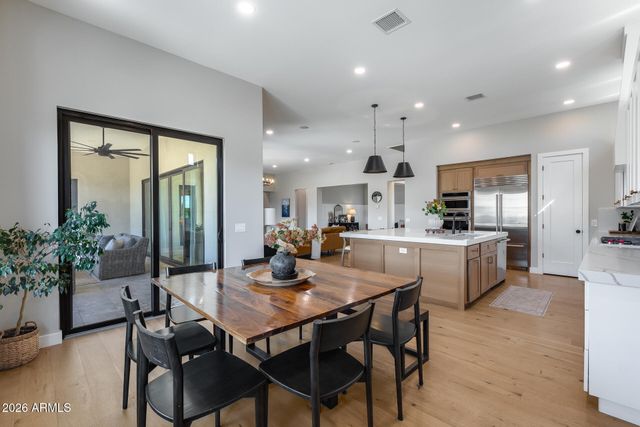 6439 W TOMBSTONE Trail, Phoenix, AZ 85083