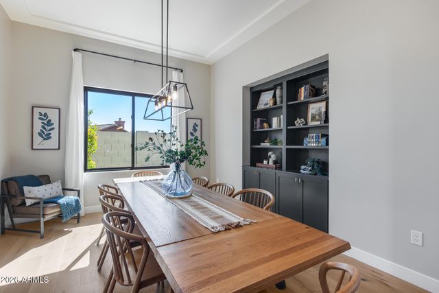 6439 W TOMBSTONE Trail, Phoenix, AZ 85083