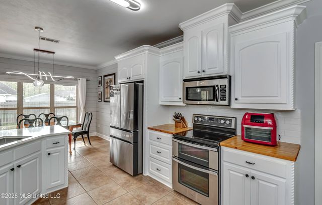 329 Towne Street, Brandon, MS 39042