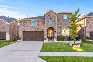 2096 Creekbluff Circle, Lewisville, TX 75010