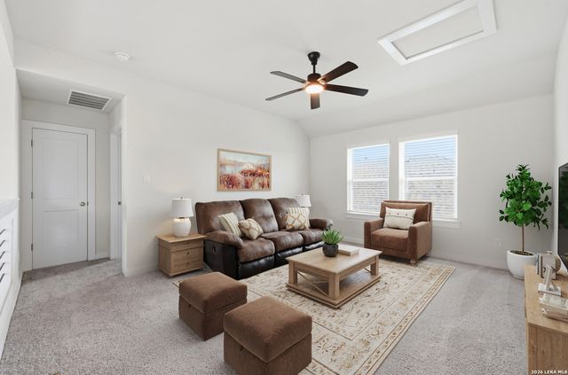 1027 Haystack, New Braunfels, TX 78130