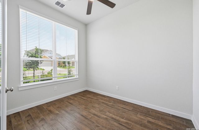 1027 Haystack, New Braunfels, TX 78130