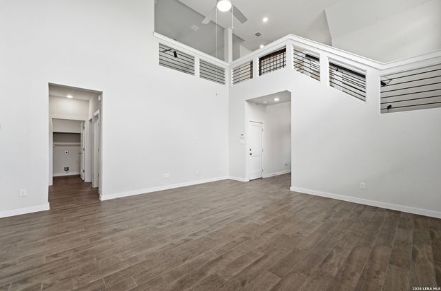 1027 Haystack, New Braunfels, TX 78130