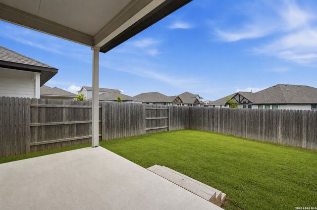 1027 Haystack, New Braunfels, TX 78130