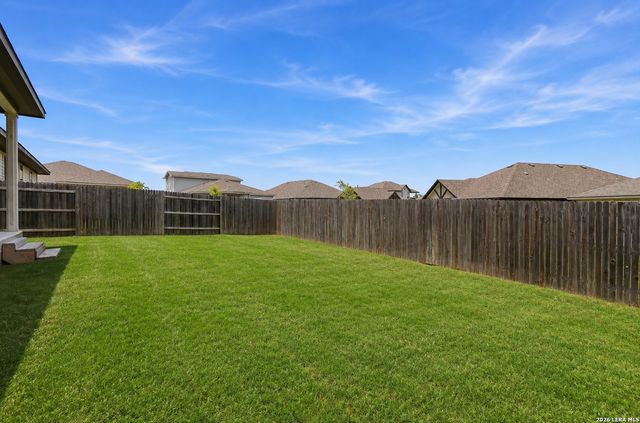 1027 Haystack, New Braunfels, TX 78130