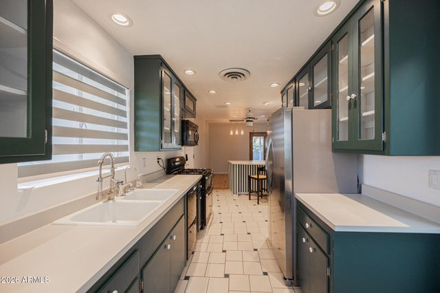 3137 N 4TH Avenue, Phoenix, AZ 85013