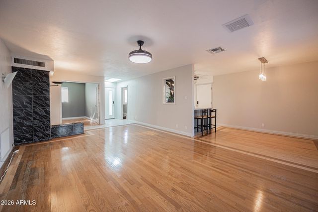 3137 N 4TH Avenue, Phoenix, AZ 85013