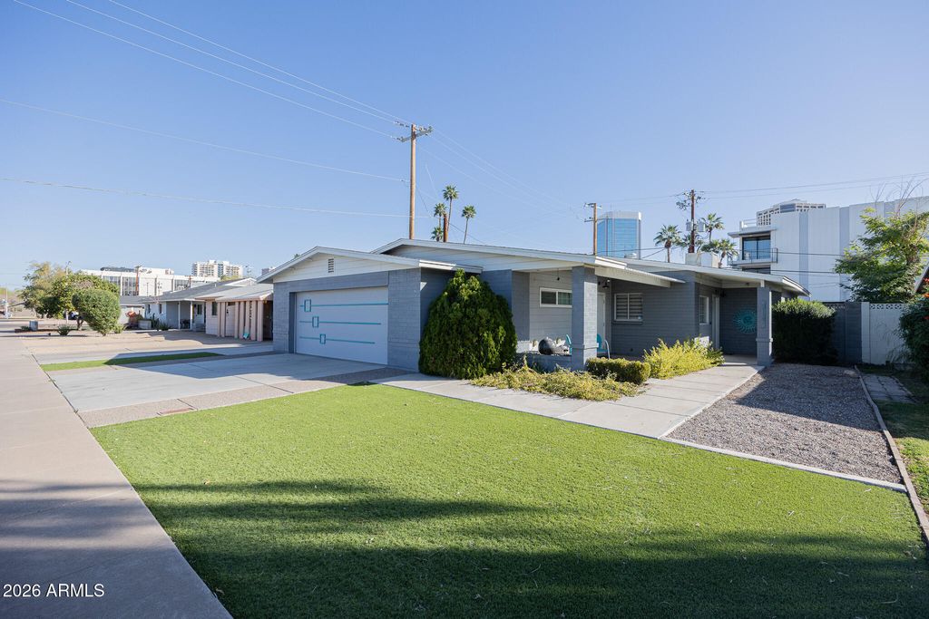 3137 N 4TH Avenue, Phoenix, AZ 85013