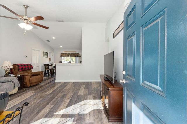 13390 SE 105TH TERRACE, Ocklawaha, FL 32179