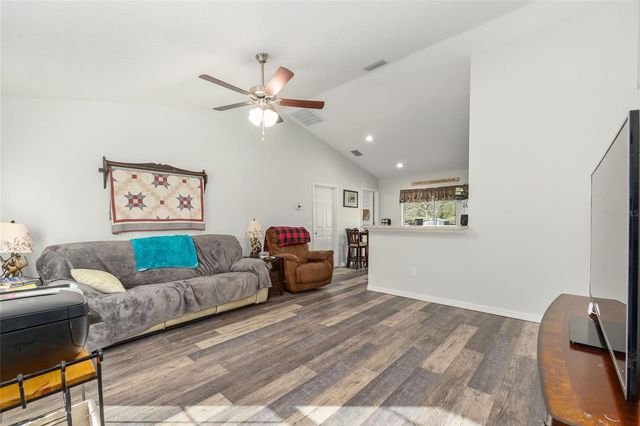 13390 SE 105TH TERRACE, Ocklawaha, FL 32179