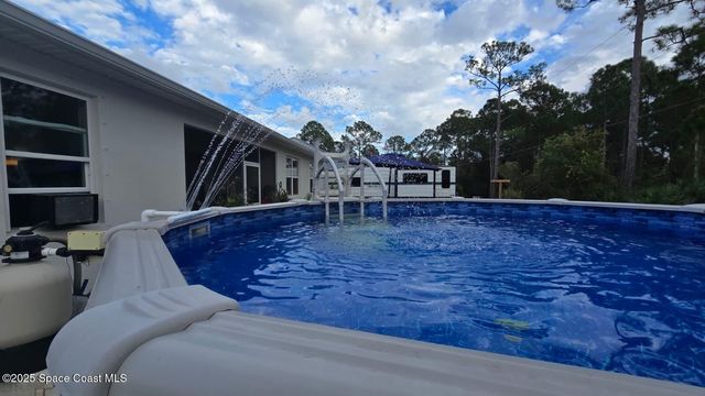 1328 Washburn Street SE, Palm Bay, FL 32909