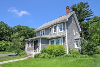 88 Biltmore St, Springfield, MA 01108