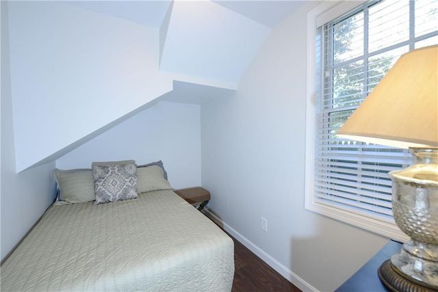 24 Anthony Street, Newport, RI 02840