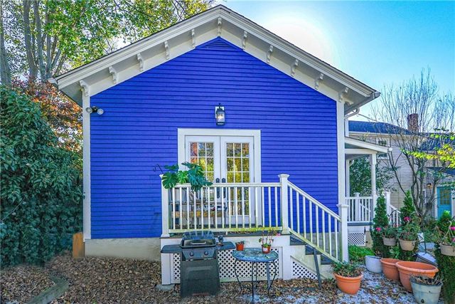 24 Anthony Street, Newport, RI 02840
