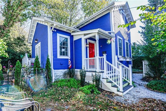 24 Anthony Street, Newport, RI 02840