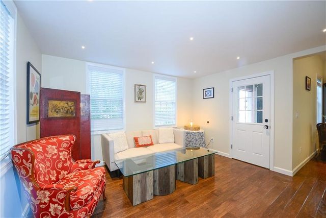 24 Anthony Street, Newport, RI 02840