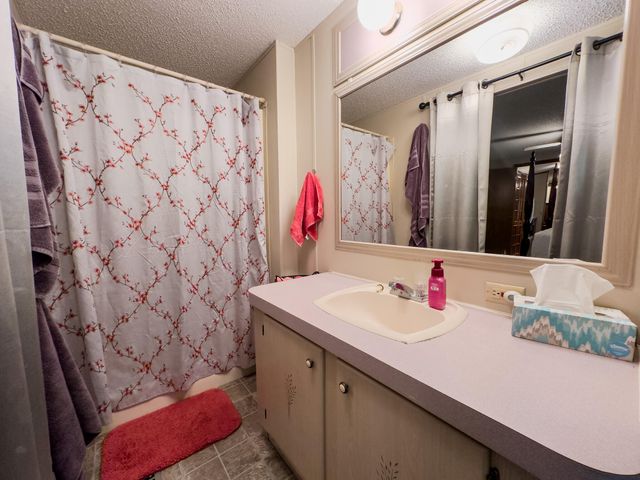 432 N Lake Drive, Burnside, KY 42519