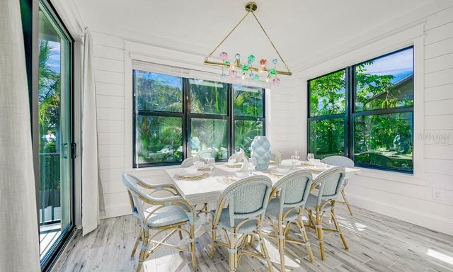 2200 AVENUE B, Bradenton Beach, FL 34217