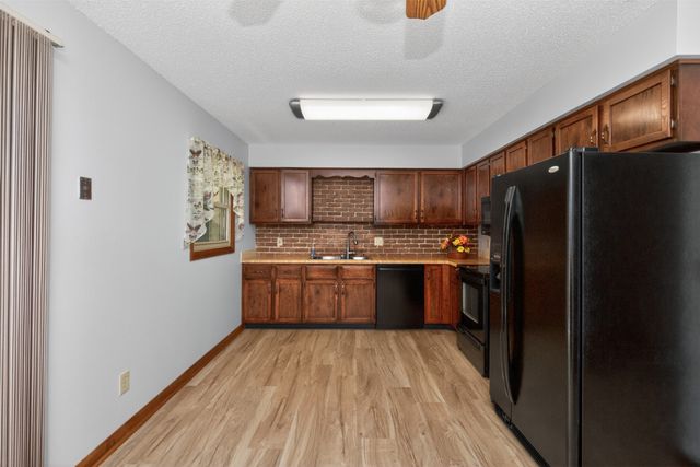 4807 Wakonda Drive, Norwalk, IA 50211
